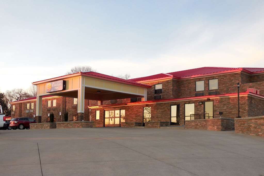 Giles Hotel Inn And Suites Pulaski Bagian luar foto